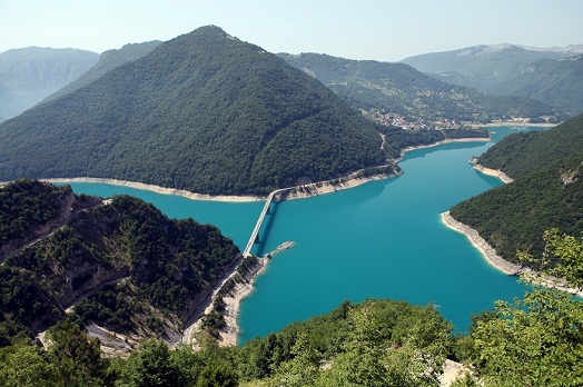 Рыбалка в Черногории на озере